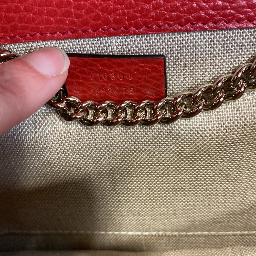 Gucci Red Leather Crossbody Shoulder Bag with Gold Hardware - Picture 6 of 7